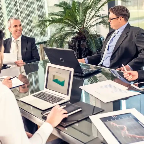 Ejemplos prácticos de Kick Off Meeting: guía completa para tu empresa